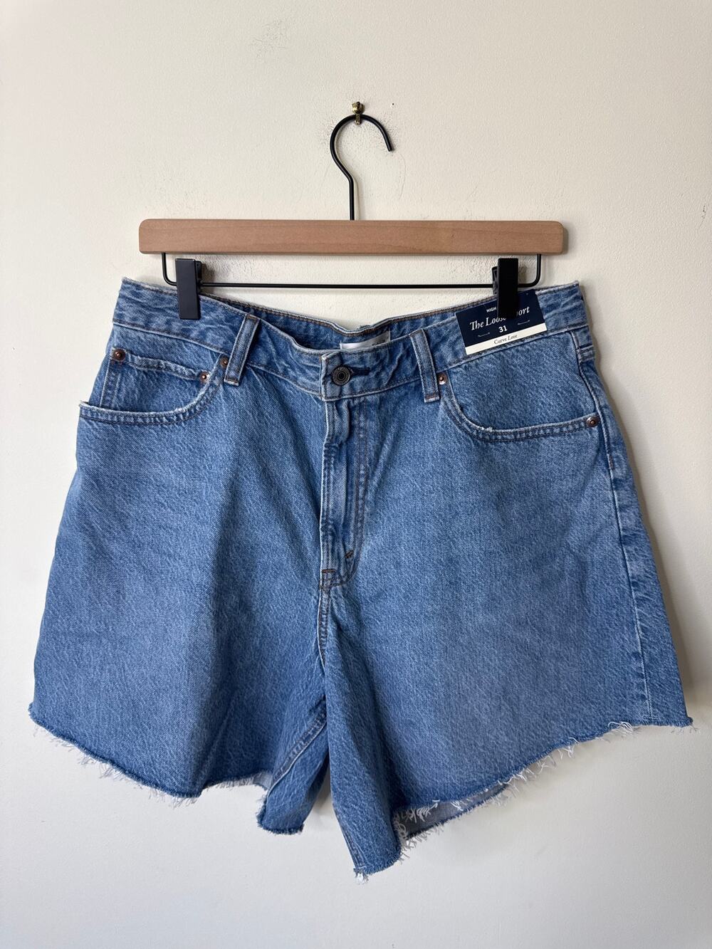ABERCROMBIE AND FITCH The Loose Short High Rise Curve Love Size 31 NWT